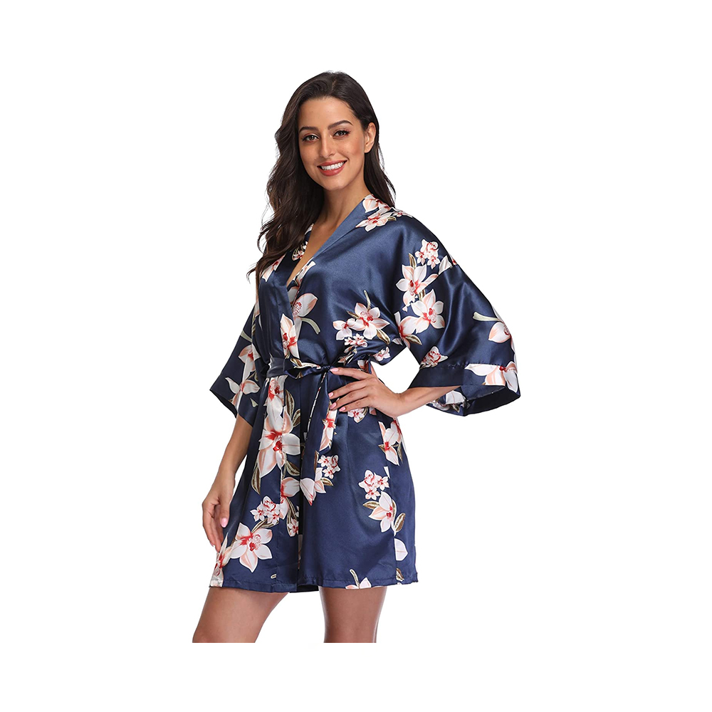 Mná satin priontáil bláthanna gearr kimonos bridesmaids gearr satin kimono sleepwear do chóisir bainise